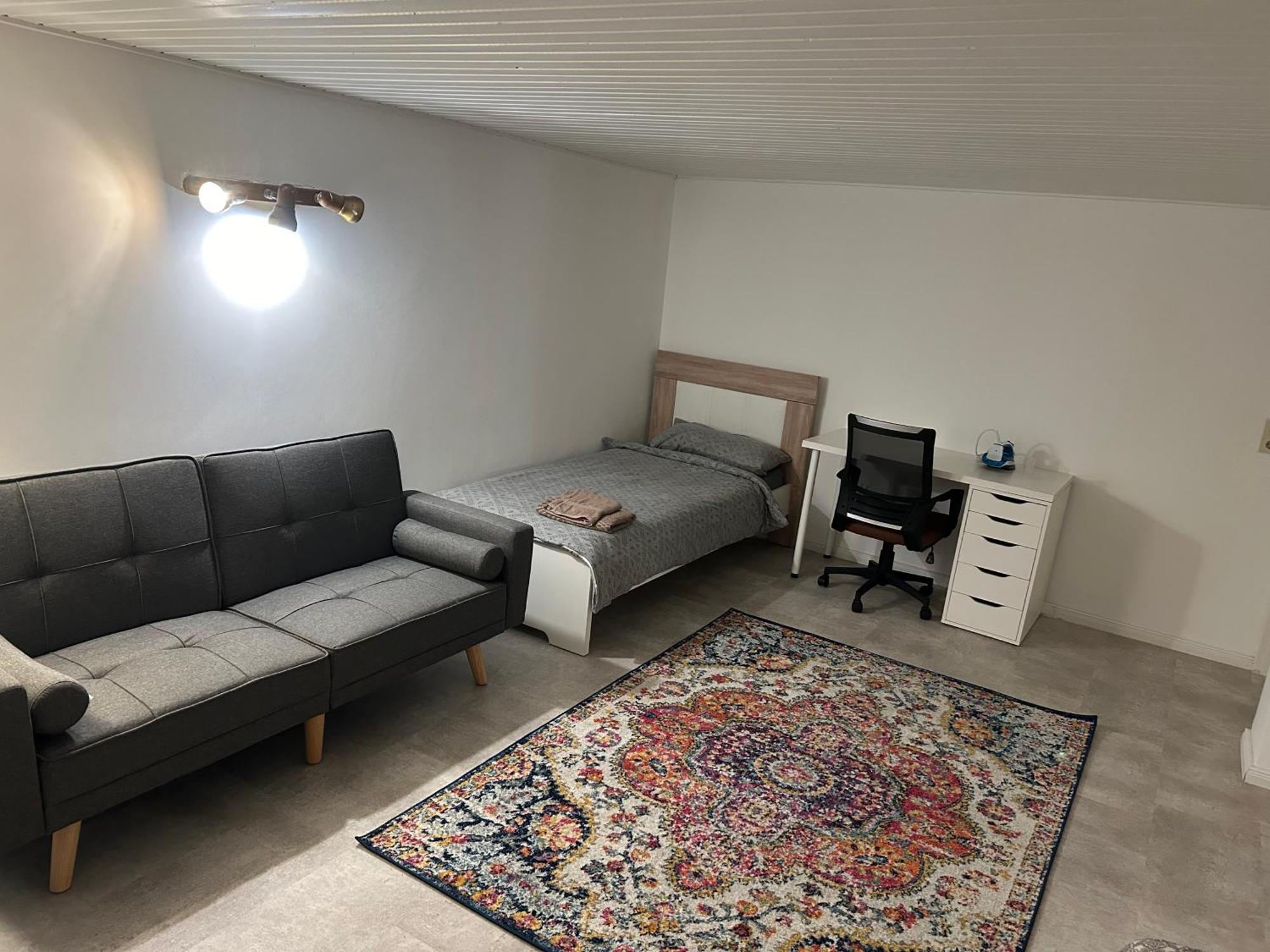 Souterrain Wohnung In Der Naehe Vom Duesseldorfer Flughafen 라팅겐 외부 사진